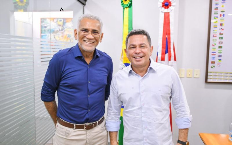 Tadeu de Souza e Radyr Gomes (Foto: Ricardo Machado / Secretaria-Geral da Vice-Governadoria)
