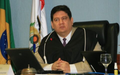 PGR pede condenação de conselheiro Ari Moutinho por xingar presidente do TCE-AM