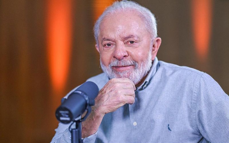 ‘Dia do Professor’: Lula fala sobre ‘consertar estrago’ deixado por Bolsonaro