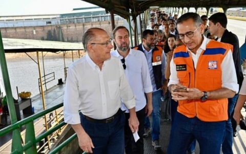 Alckmin diz que governo ouvirá a população sobre pavimentação da BR-319