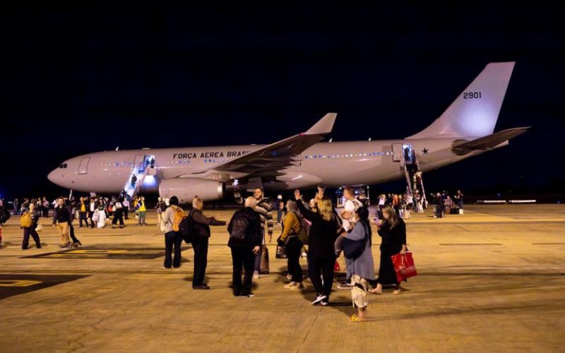 Voltando em Paz: entenda a logística de repatriação de brasileiros de Israel