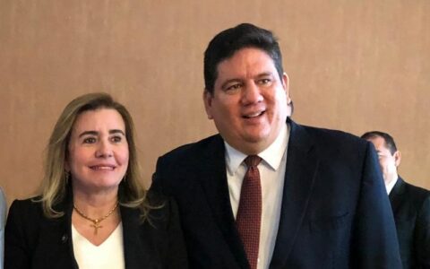 Briga entre Yara Lins e Ari Moutinho chega a Alexandre de Moraes