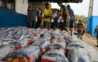 Puraquequara recebe ação humanitária da operação 'Estiagem'