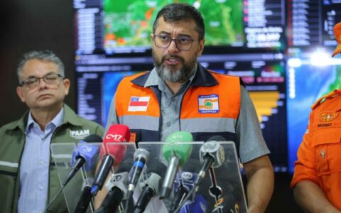 Após tragédia e envio de ajuda humanitária, Wilson vai a Beruri pessoalmente