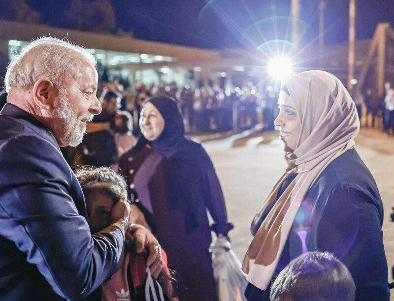 Lula pede apoio de Israel para nova repatriação na Faixa de Gaza