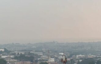 Manauaras voltam a reclamar de fumaça em Manaus neste domingo