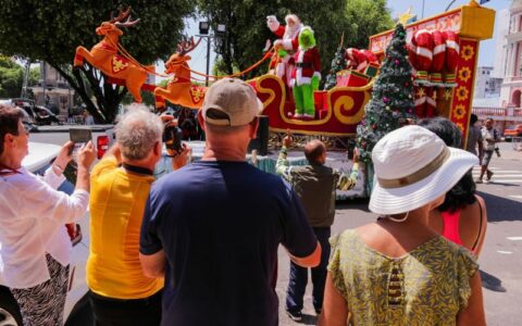 Parada Natalina é cancelada devido a forte chuva deste sábado