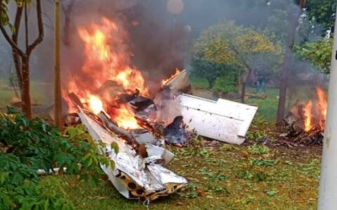 Cinco pessoas morrem em queda de avião no interior de São Paulo