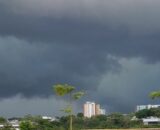 Manaus tem alerta para chuvas intensas nesta quinta-feira