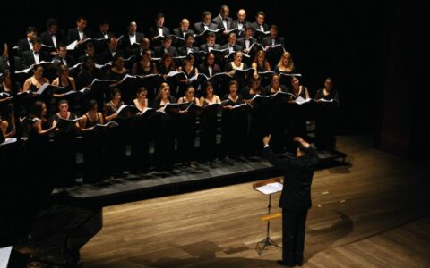 Teatro Amazonas recebe o concerto 'O Encanto do Natal' entre os dias 20 e 23 de dezembro
