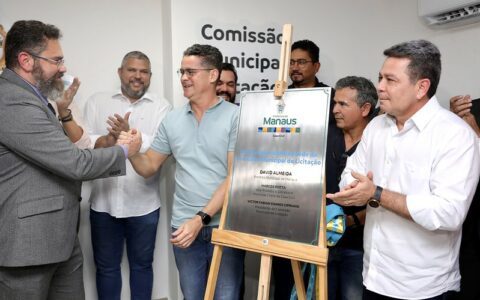 David Almeida inaugura nova sede da Comissão Municipal de Licitação