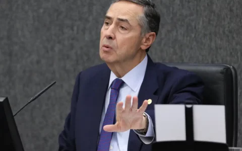 Barroso diz que o STF está sempre desagradando alguém