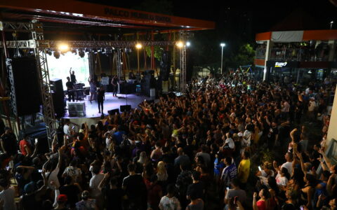 Shows e concurso de beleza agitam Casa de Praia neste fim de semana