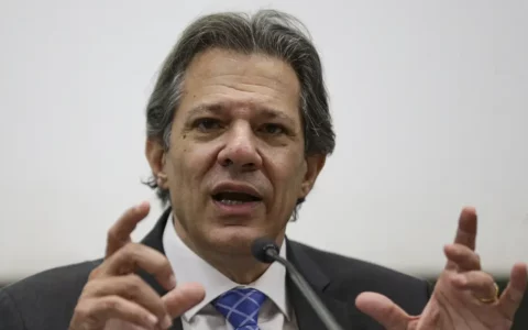 Haddad prevê ciclo de crescimento sustentável após corte de juros