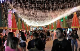 'Mundo Encantado do Natal' inicia hoje (3) no Largo do São Sebastião