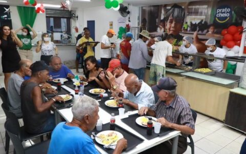 Prato Cheio: restaurantes terão ceias de Natal gratuitas nesta sexta
