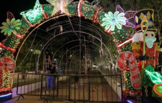 Criminosos furtam cabos elétricos e LEDs de túnel natalino na Ponta Negra