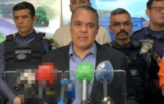 'Atirou pra matar, vai levar tiro pra morrer!', diz secretário da SSP-AM após ataque a viatura em Manaus