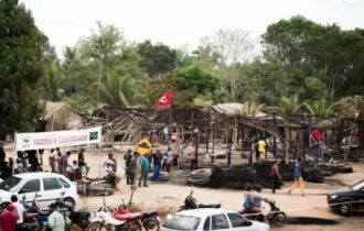 Incêndio mata 9 pessoas em acampamento do MST no Pará