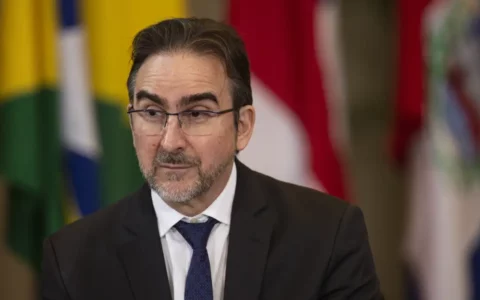 Reforma tributária deve gerar empregos e negócios, diz secretário extraordinário