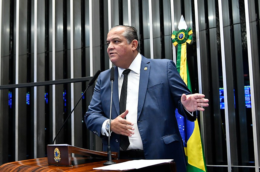 Eduardo Gomes tenta passar PL capaz de aumentar grilagens