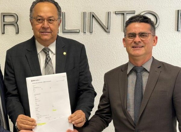 David Almeida anuncia R$ 12 milhões em investimentos para infraestrutura