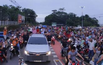 Retorno de Adail Pinheiro a Coari tem carreata com suposto pagamento de gasolina