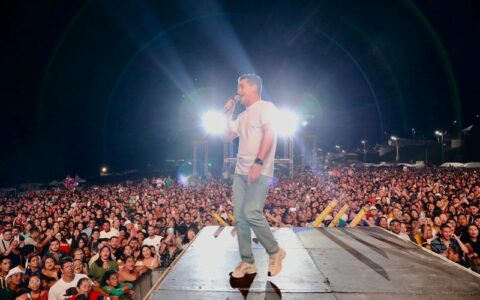 David prestigia 'Réveillon Gospel' e diz que a festa nunca mais sairá do calendário municipal