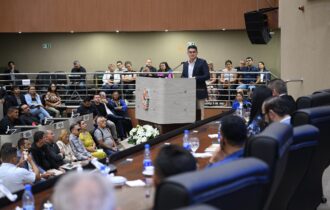 David participa de honraria religiosa na Câmara Municipal de Manaus