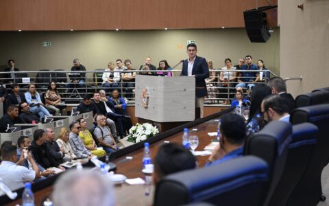 David participa de honraria religiosa na Câmara Municipal de Manaus