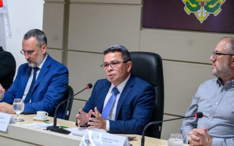 TADEU DE SOUZA