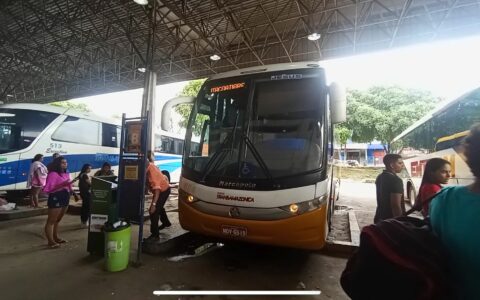Principais saídas de Manaus registram grande movimentação