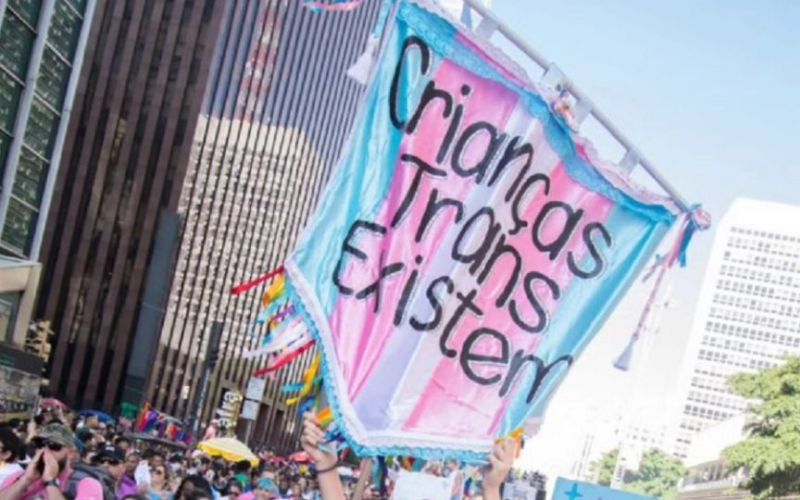 PDT afirma que proibir crianças na Parada Gay é inconstitucional