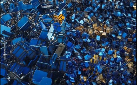 milhares-de-cadeiras-escolares-foram-descartadas-pela-semed-foto-chico-batata