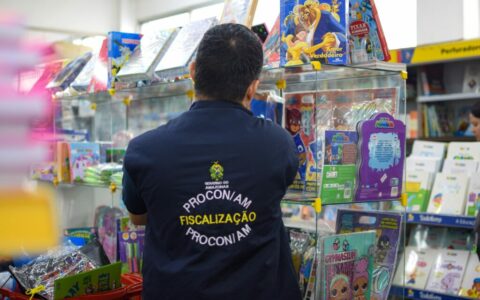 Vai comprar o material escolar? Confira orientações sobre direitos do consumidor