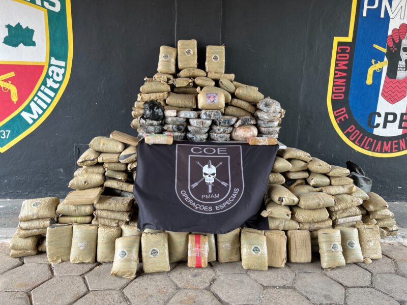 Polícia Militar apreende 320 quilos de drogas em Novo Airão