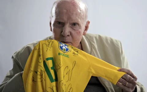 Lula decreta três dias de luto oficial por morte de Zagallo