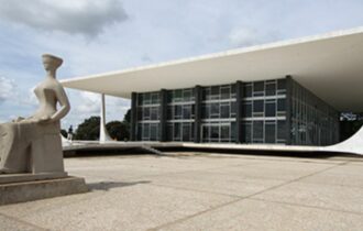 confederacoes-acao-foto-freepik