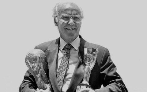 'Morre uma referência': ídolos do futebol se despedem de Zagallo