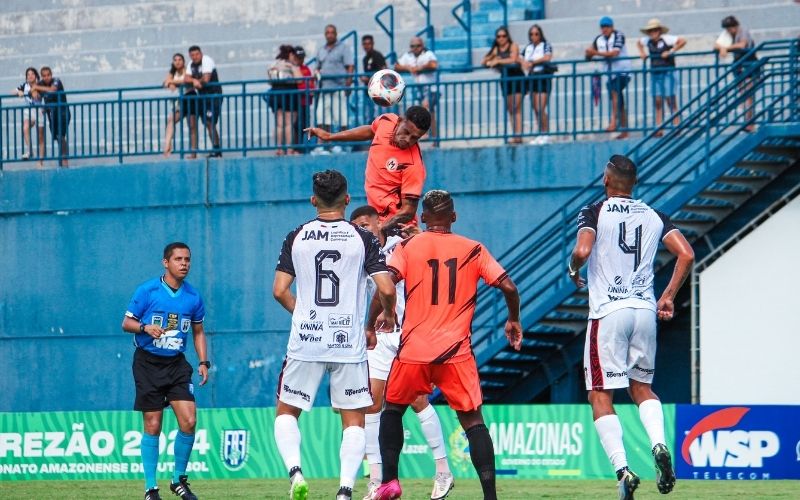 De virada, Manauara vence Operário por 2 a 1