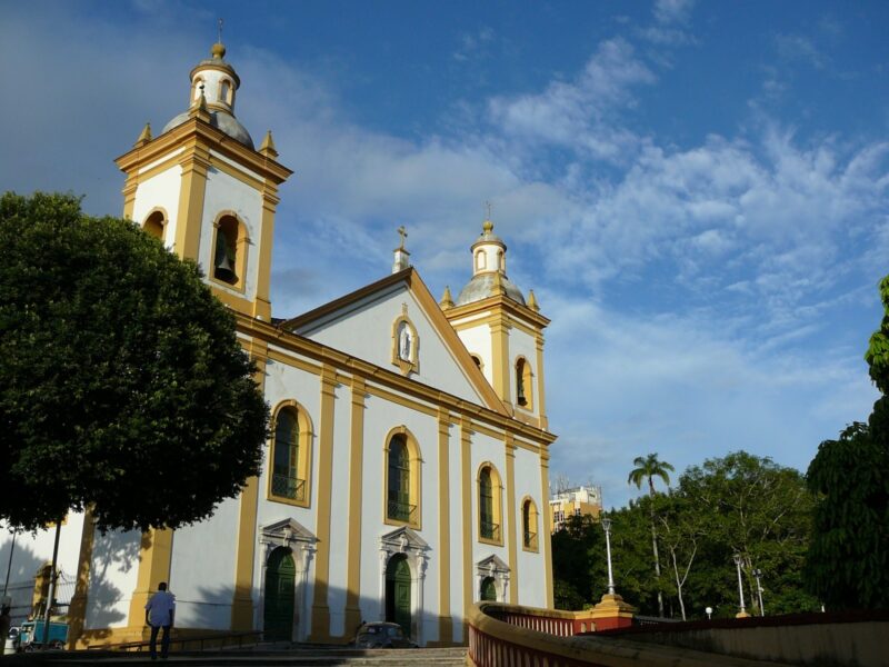 Prefeitura trabalha em parcerias para consolidar o turismo religioso em Manaus