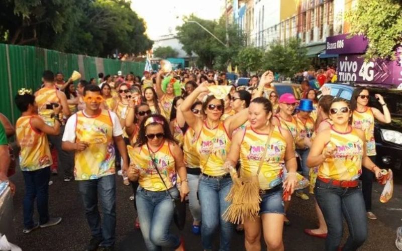 ‘Maria Vem com as Outras’ faz campanha contra misoginia durante o Carnaval
