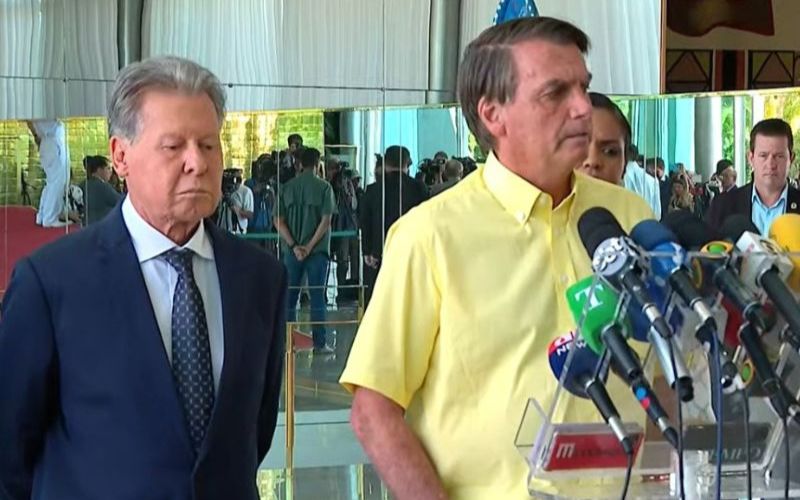 Ex-desafeto de Bolsonaro, Arthur diz que irá para ato na Paulista