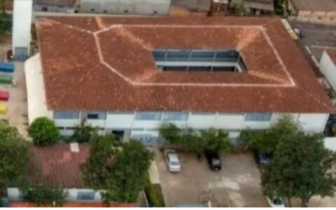 adolescente-fere-tres-com-faca