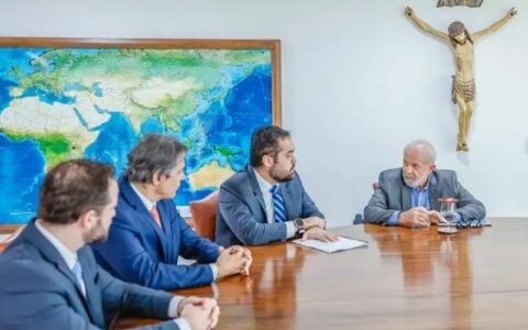 cresce-no-mercado-financeiro-a