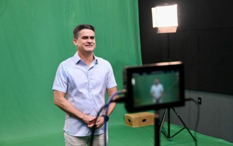David Almeida destaca avanços históricos de serviços públicos em programa do Avante