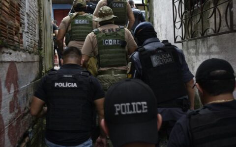 PC-AM e PMAM prendem homem por estupro da filha de 13 anos, em Boca do Acre