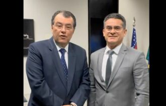 Eduardo Braga e David Almeidaoriza empresa a importar células germinativas e embriões