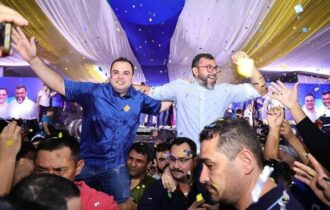 Com apoio de Wilson, Roberto Cidade lança a pré-candidatura na segunda