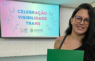 professora-trans-de-instituto-